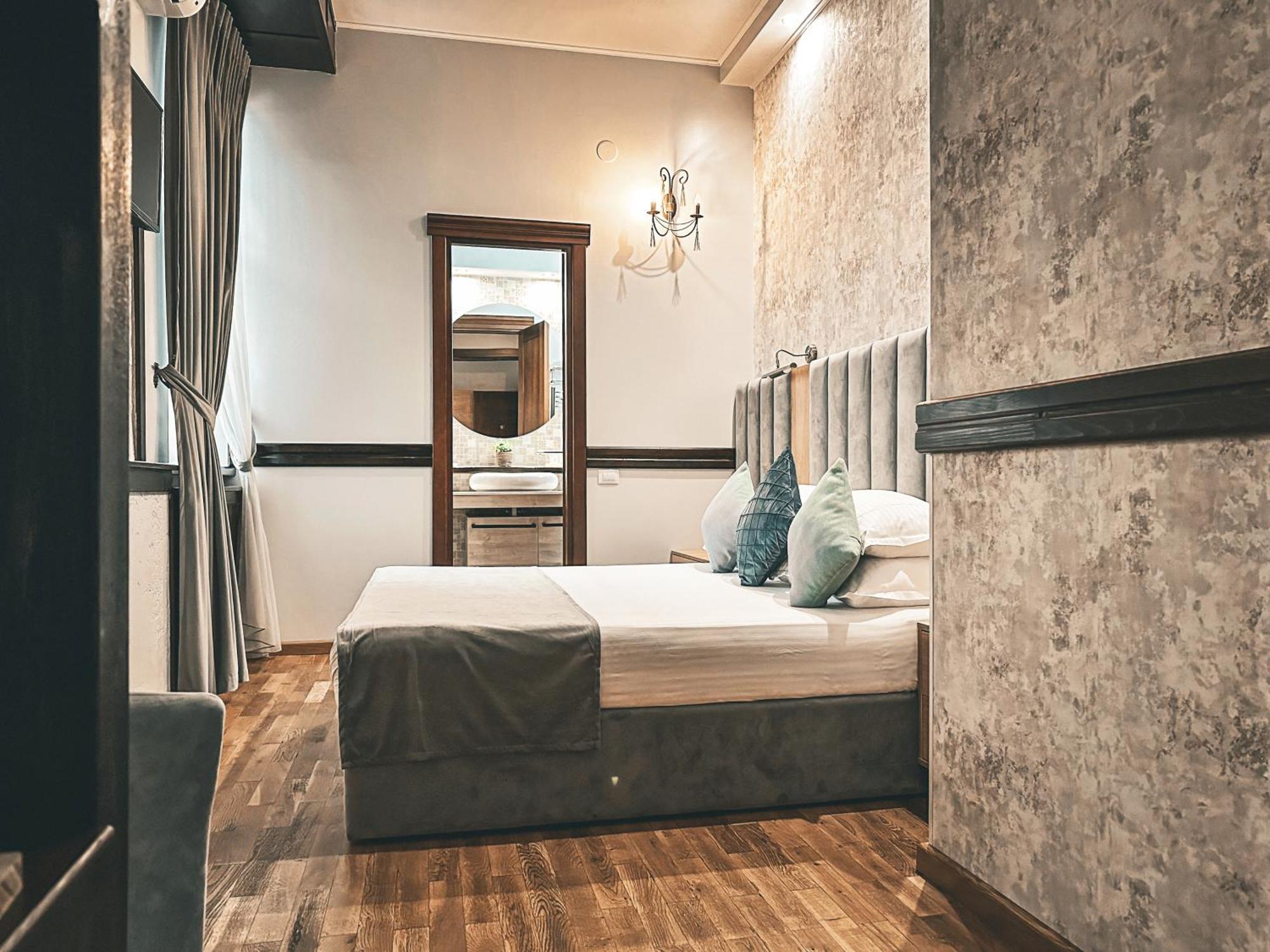 La Strada Boutique Villa Piteşti Exterior foto