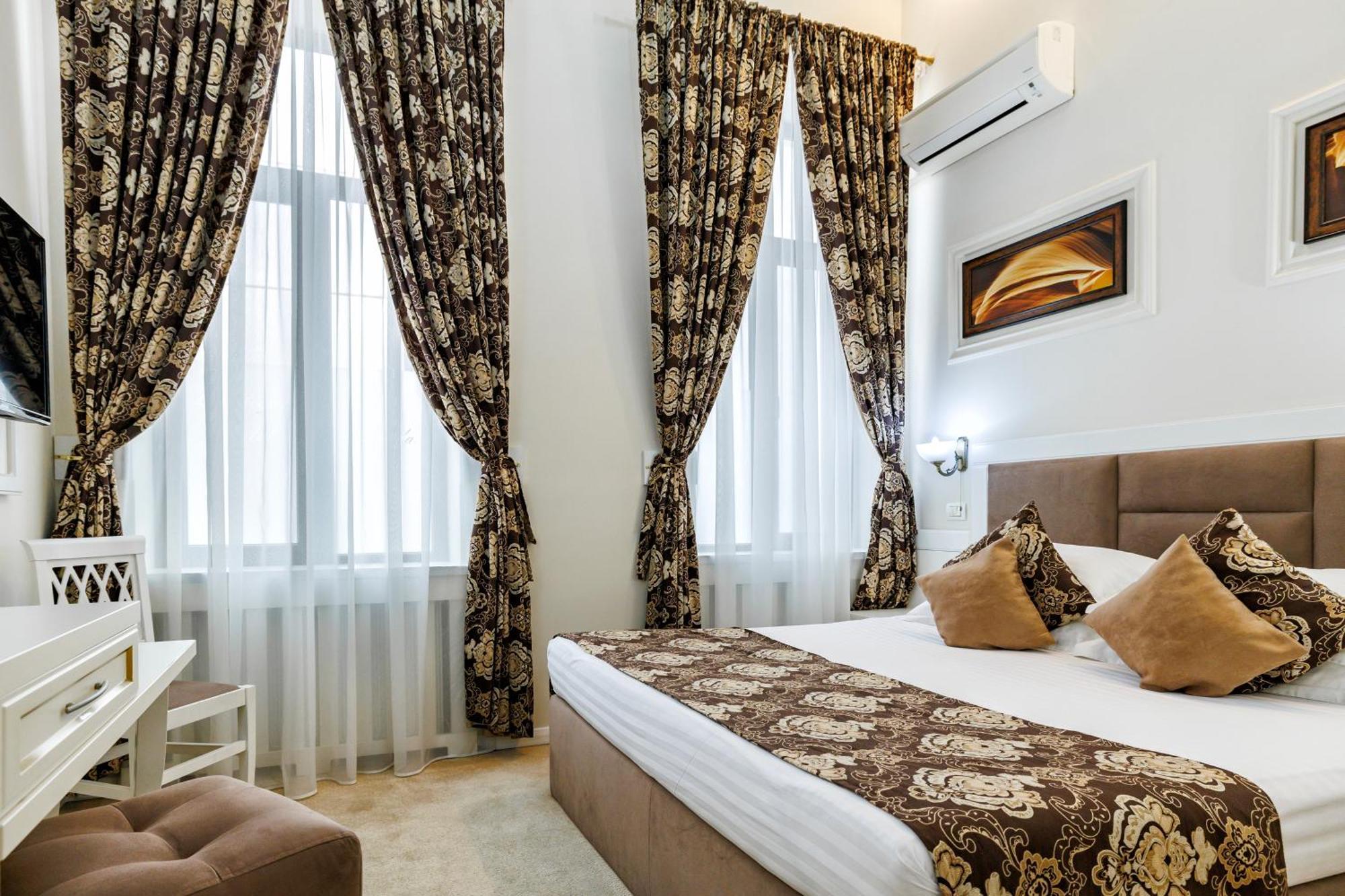 La Strada Boutique Villa Piteşti Exterior foto