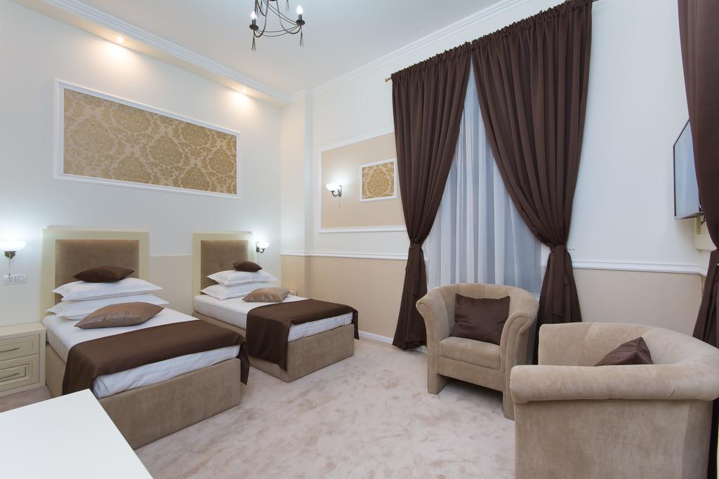 La Strada Boutique Villa Piteşti Exterior foto